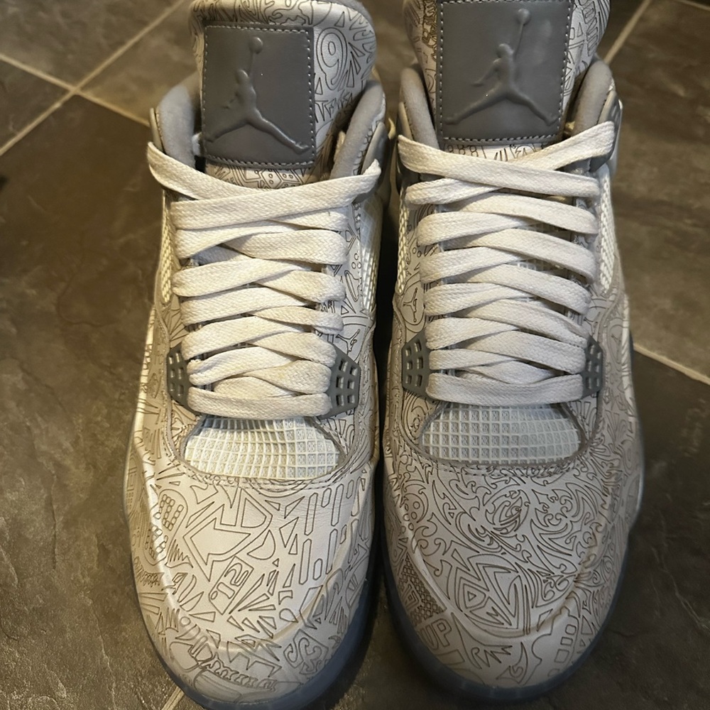 30th Anniversary Jordan Retro 4